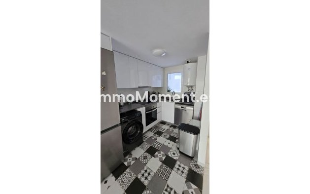 Resale - Apartment - Casares - Casares Playa