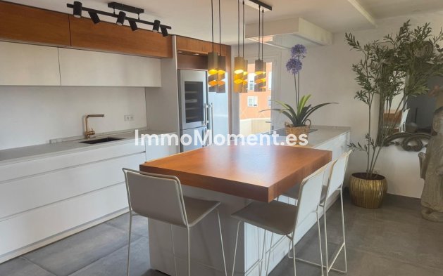 Resale - Apartment - Fuengirola - Fuengirola Centro