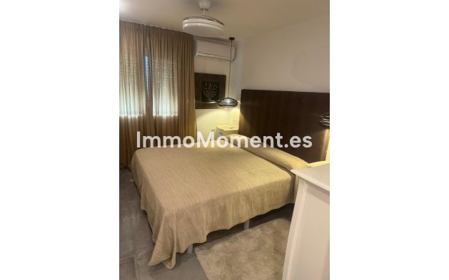 Resale - Apartment - Fuengirola - Fuengirola Centro