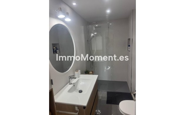 Resale - Apartment - Fuengirola - Fuengirola Centro