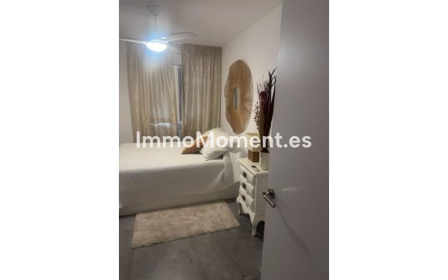 Resale - Apartment - Fuengirola - Fuengirola Centro