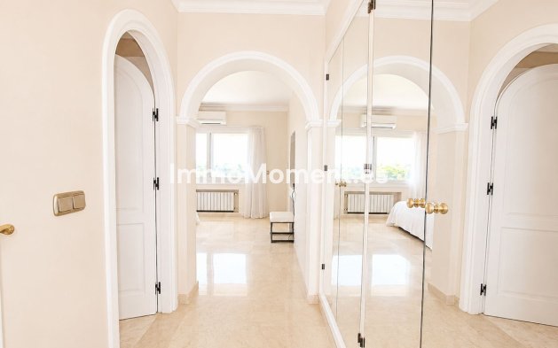 Bestaande woning - Vrijstaande villa - Marbella - Elviria