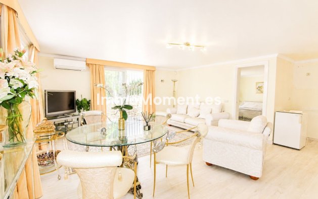 Bestaande woning - Vrijstaande villa - Marbella - Elviria