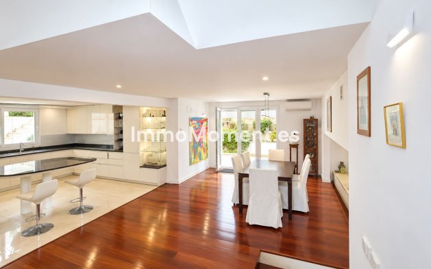 Wiederverkauf - Freistehende Villa - Marbella - El Rosario