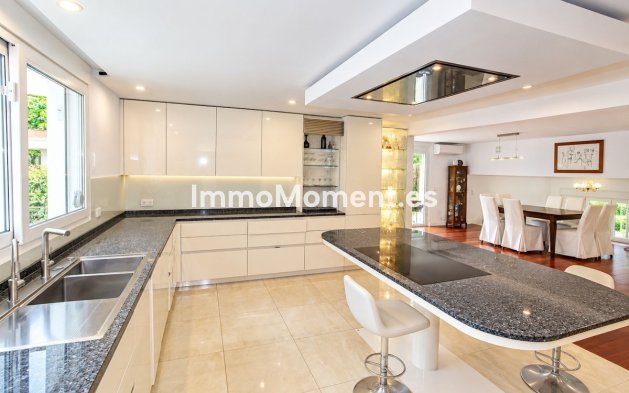 Wiederverkauf - Freistehende Villa - Marbella - El Rosario