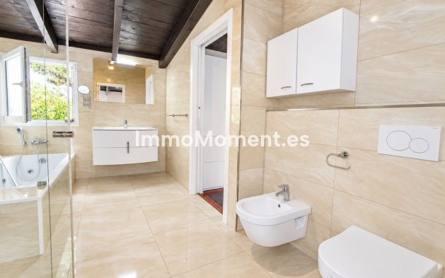 Wiederverkauf - Freistehende Villa - Marbella - El Rosario