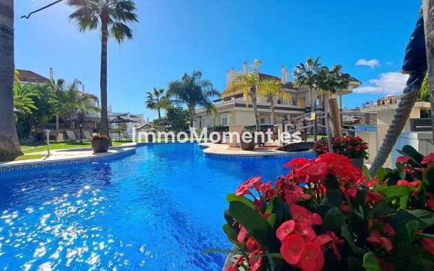 Revente - Appartement - Marbella - Nueva Andalucía