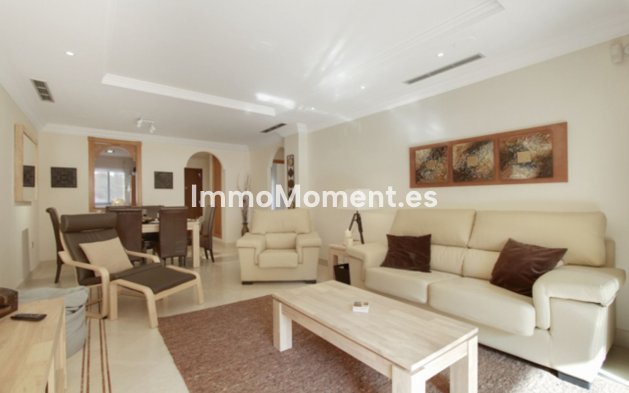 Revente - Appartement - Marbella - Nueva Andalucía
