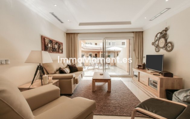 Revente - Appartement - Marbella - Nueva Andalucía