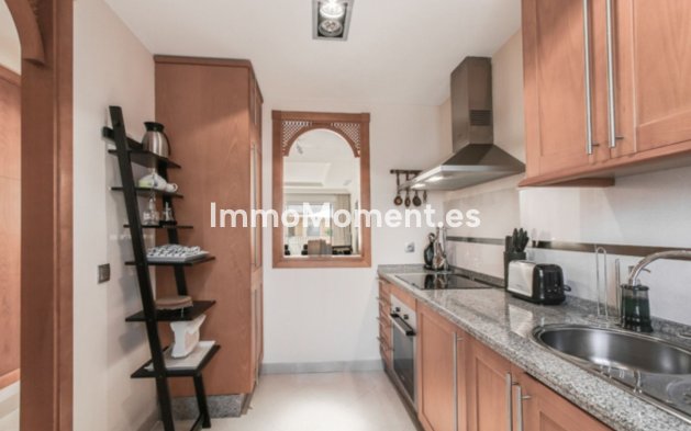 Revente - Appartement - Marbella - Nueva Andalucía