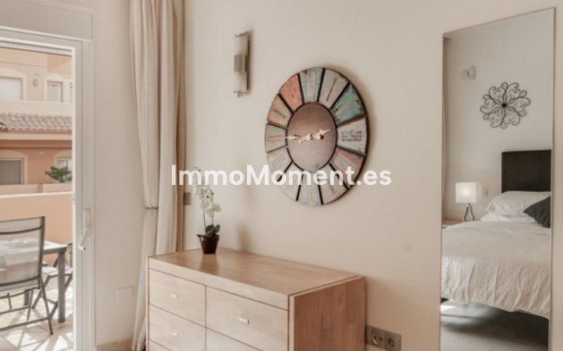 Revente - Appartement - Marbella - Nueva Andalucía