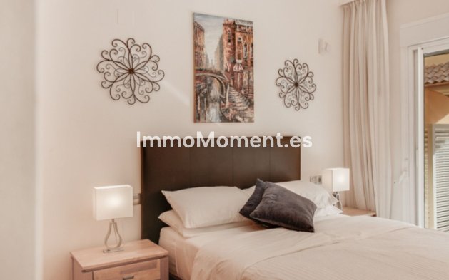 Revente - Appartement - Marbella - Nueva Andalucía