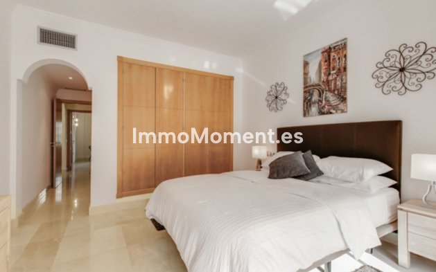 Revente - Appartement - Marbella - Nueva Andalucía