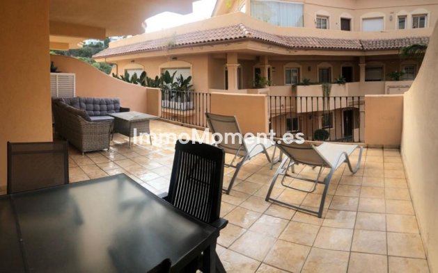 Revente - Appartement - Marbella - Nueva Andalucía