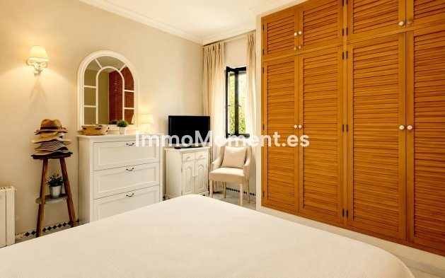 Revente - Appartement - Estepona  - Estepona Centro