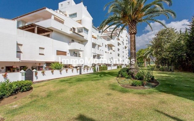 Revente - Appartement - Estepona  - Estepona Centro