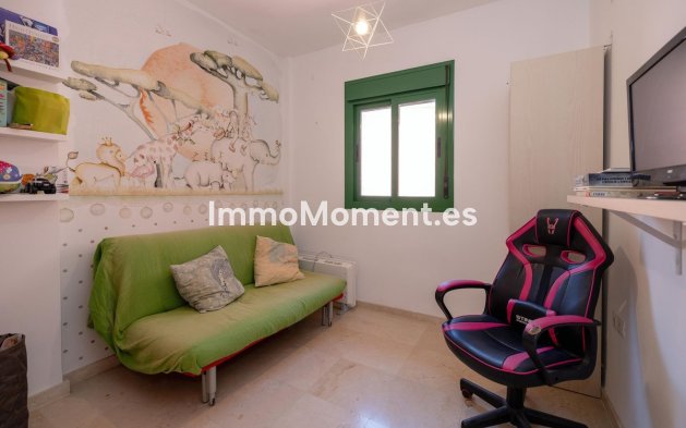 Resale - Apartment - Fuengirola - Fuengirola Centro
