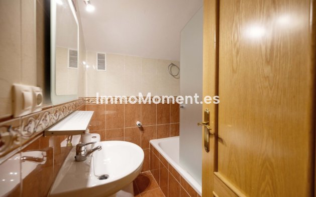 Resale - Apartment - Fuengirola - Fuengirola Centro