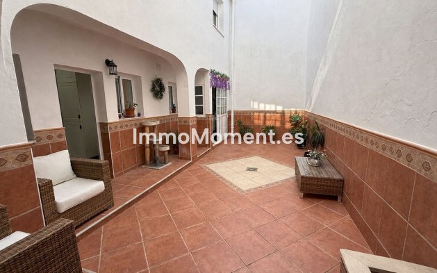 Resale - Townhouse - Inland  - Alhaurín el Grande Centro