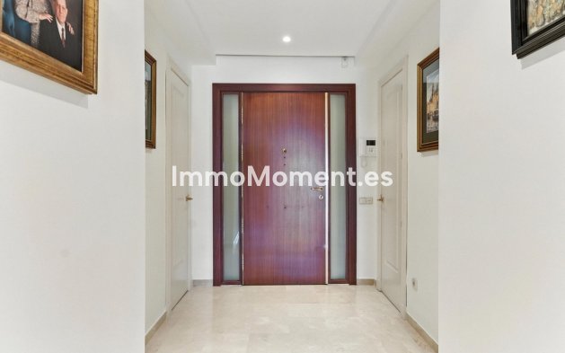 Reventa - Apartamento - Estepona  - Costalita