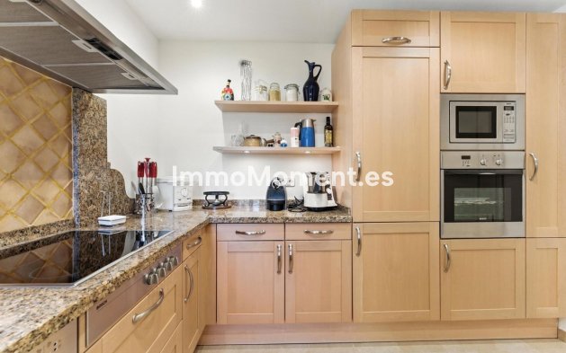 Reventa - Apartamento - Estepona  - Costalita
