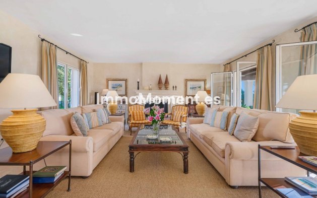 Wiederverkauf - Freistehende Villa - Marbella - Elviria