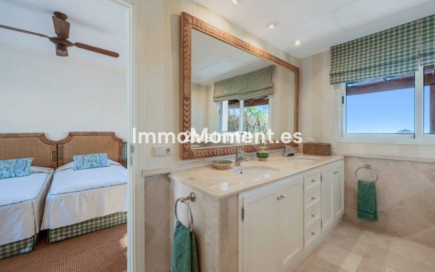 Wiederverkauf - Freistehende Villa - Marbella - Elviria
