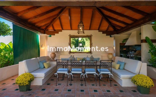 Wiederverkauf - Freistehende Villa - Marbella - Elviria
