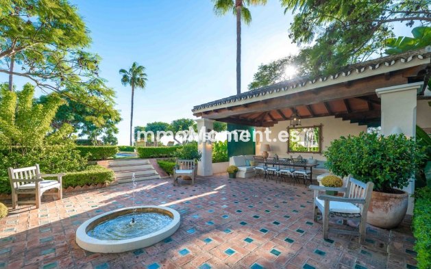 Wiederverkauf - Freistehende Villa - Marbella - Elviria
