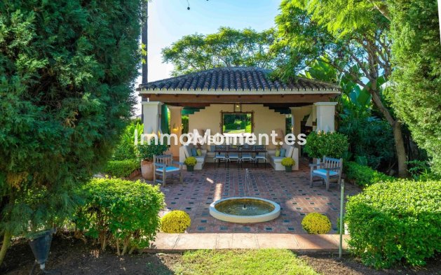 Wiederverkauf - Freistehende Villa - Marbella - Elviria