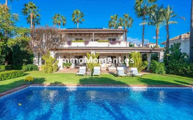 Wiederverkauf - Freistehende Villa - Marbella - Elviria