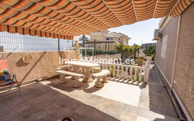 Reventa - Villa independiente - Orihuela - La Regia