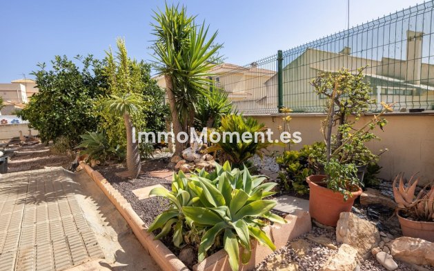 Reventa - Villa independiente - Orihuela - La Regia
