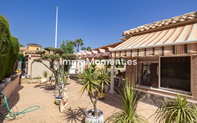 Reventa - Villa independiente - Orihuela - La Regia