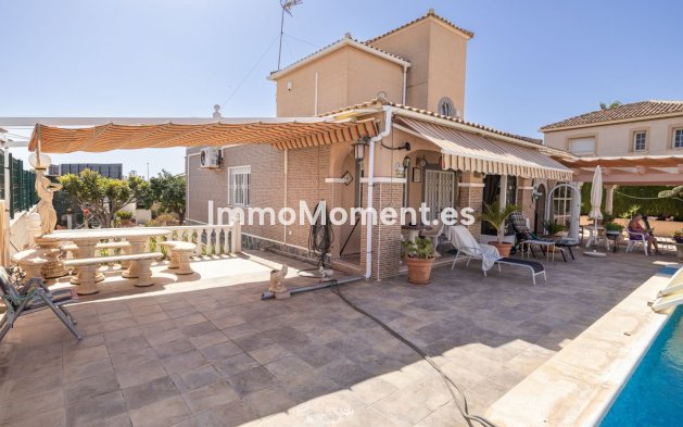 Reventa - Villa independiente - Orihuela - La Regia