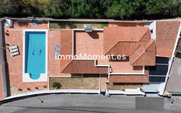 Reventa - Villa independiente - Benalmadena - Benalmadena Centro