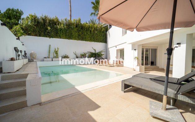 Wiederverkauf - Freistehende Villa - Marbella - Marbesa