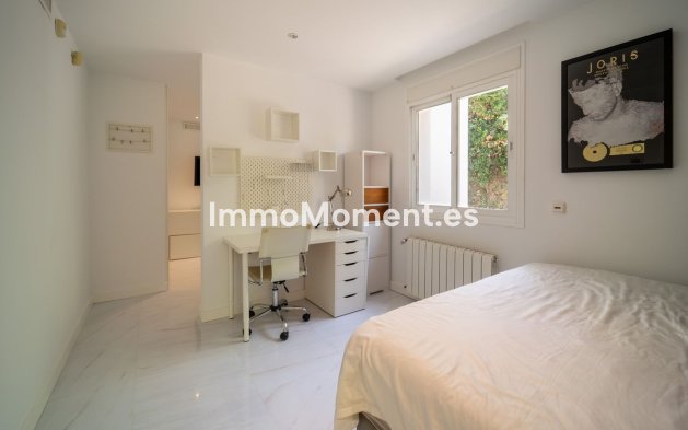 Wiederverkauf - Freistehende Villa - Marbella - Marbesa