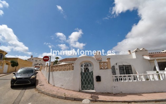 Reventa - Villa independiente - Orihuela Costa - Villamartín