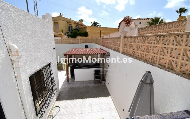Reventa - Villa independiente - Orihuela Costa - Villamartín