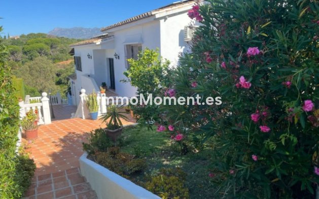 Reventa - Villa independiente - Marbella - Elviria