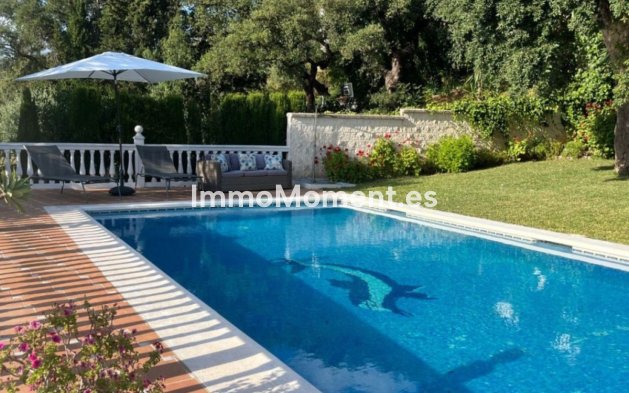 Reventa - Villa independiente - Marbella - Elviria