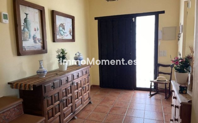 Reventa - Villa independiente - Marbella - Elviria