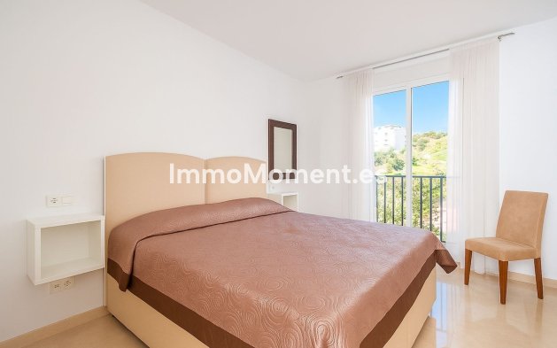 Resale - Apartment - Marbella - Elviria