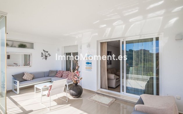 Resale - Apartment - Marbella - Elviria