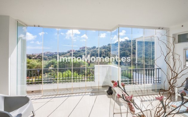 Resale - Apartment - Marbella - Elviria
