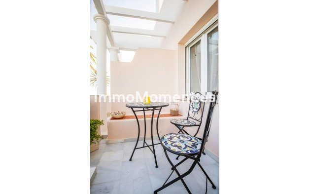 Reventa - Apartamento - Estepona  - Estepona Centro