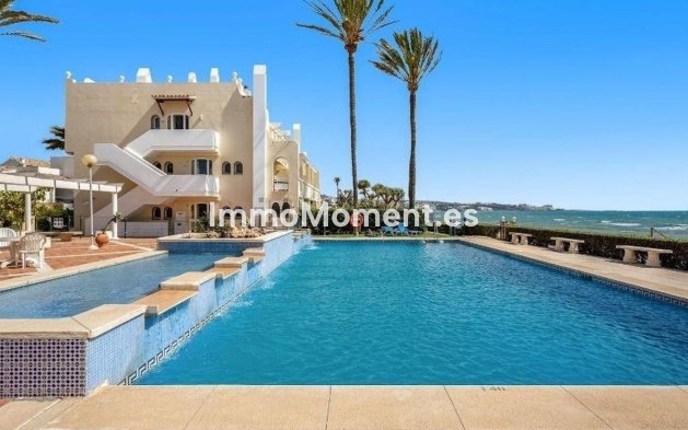 Reventa - Apartamento - Estepona  - Estepona Centro