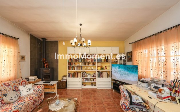 Reventa - Villa independiente - Interior  - Estacion de Cartama