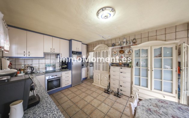 Reventa - Villa independiente - Interior  - Estacion de Cartama